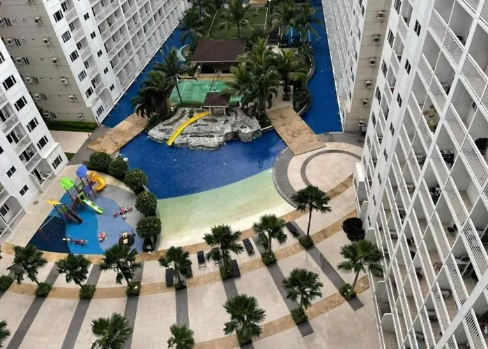 Shore Residences,1bedroom With Balcony Walking Distance To Mall Of And Near Airport
