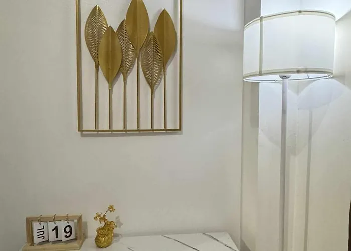 Shore Residences,1bedroom With Balcony Walking Distance To Mall Of And Near Airport